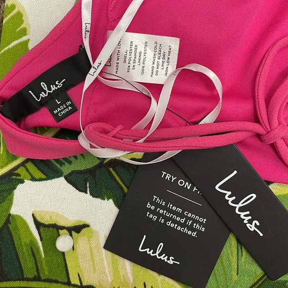 NWT LULU crop Top With Tie Back - Picture 3 of 3